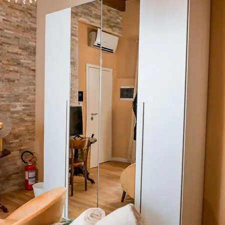 Le Stanze Di Sant Anna Гостьовий будинок 3*